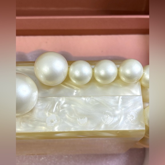 Cult Gaia Eos Box Clutch in Cream and Gold - Picture 13 of 13